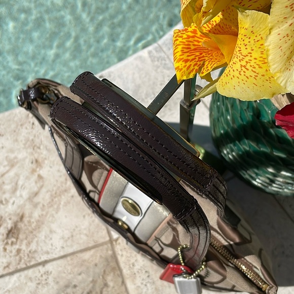 Coach Signature C Khaki/Vermillion Multi Stripe Tote/Shoulder Bag - Picture 7 of 17